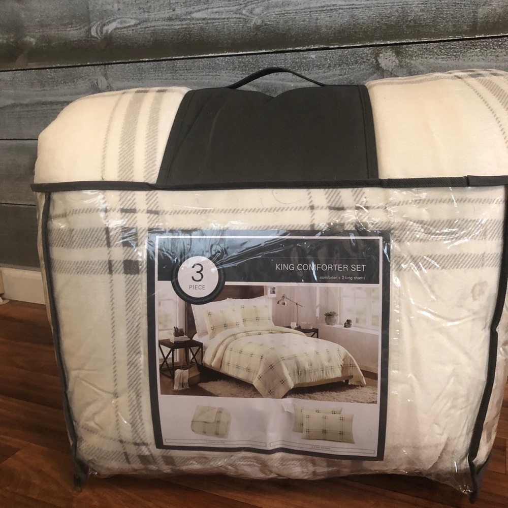Plush 3pc King Comforter Set